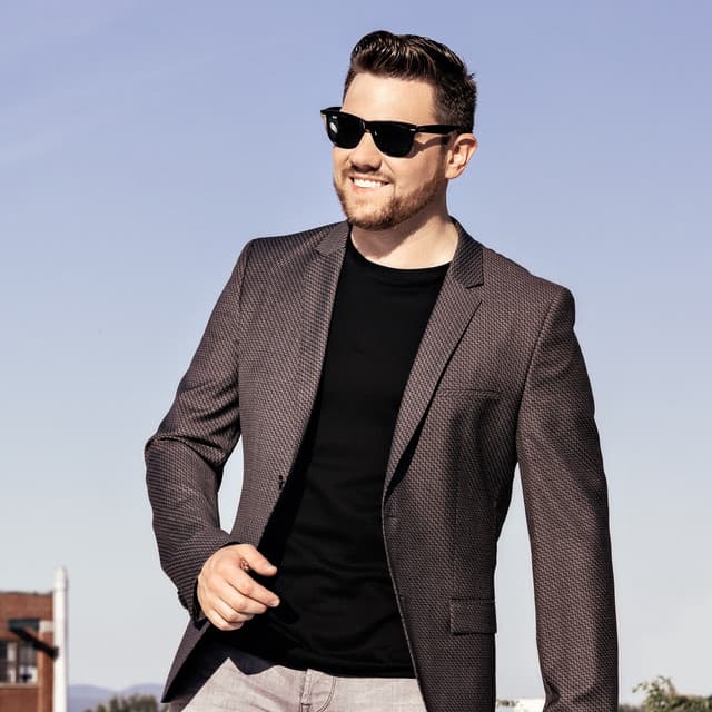 Mark Kingswood artist profile image