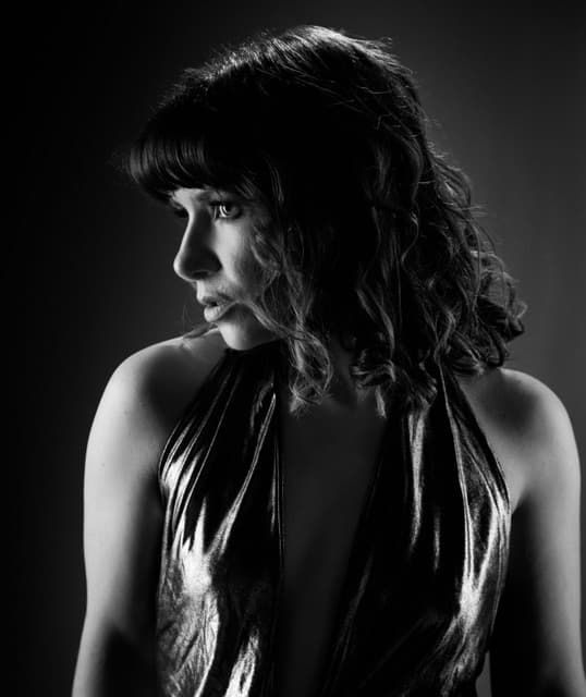 Alanna Lyes artist profile image