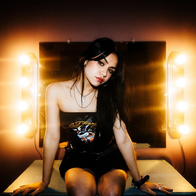 Tara Yummy's artist profile image