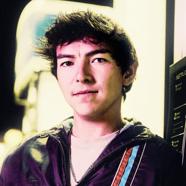 Wyatt Flores artist profile image