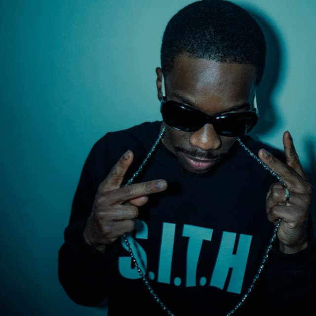 Tinchy Stryder artist profile