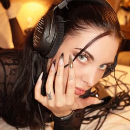 Clara Cuvé's artist profile image