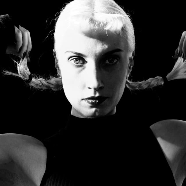 Molly Nilsson's artist profile image
