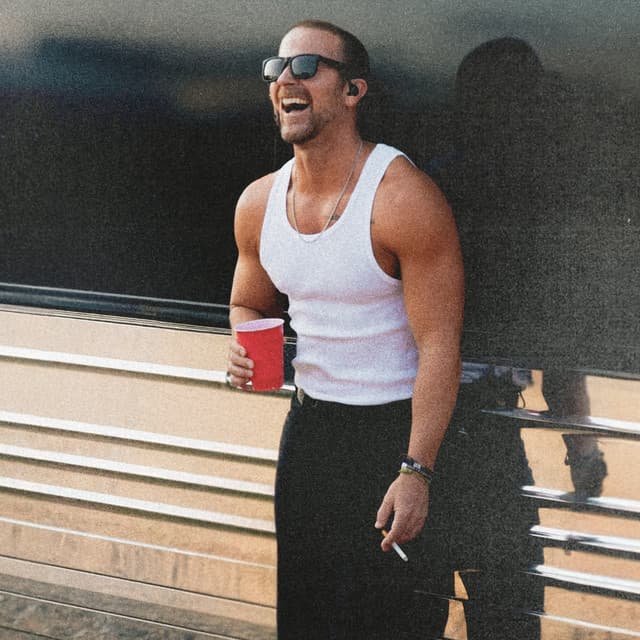 Kip Moore's artist profile image