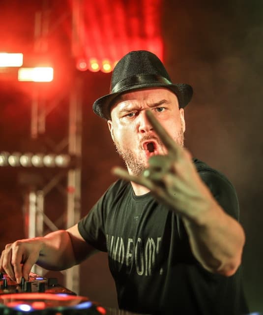 Remzcore artist profile image