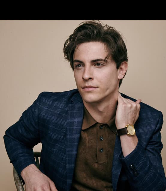 Derek Klena profile