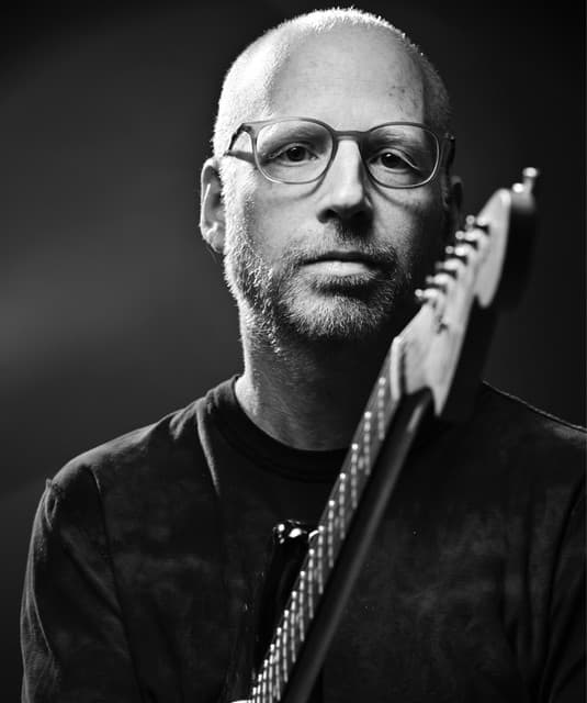 Oz Noy artist profile image