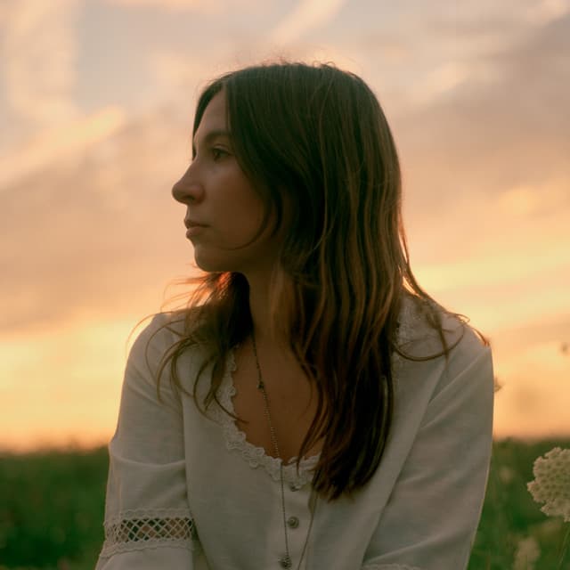 Julianna Riolino artist profile image