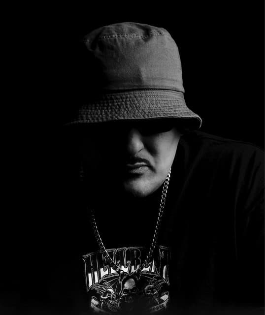 ACID HARRY artist profile image