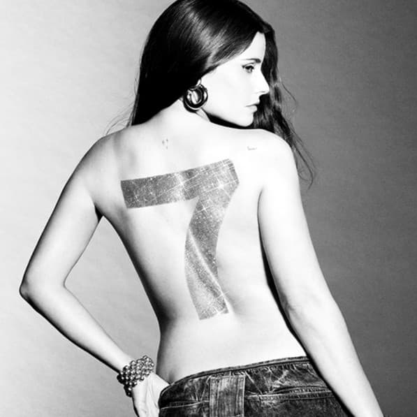 Nelly Furtado's artist profile image