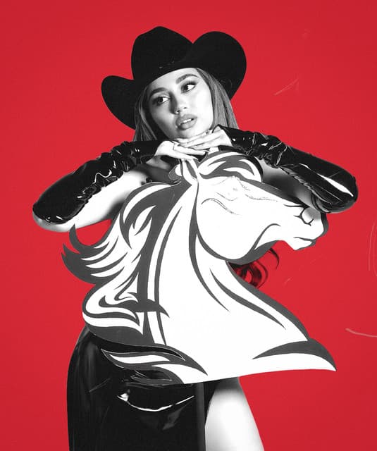 Carolina Ross artist profile image