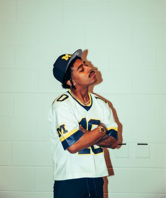 Shaun Sloan's artist profile image