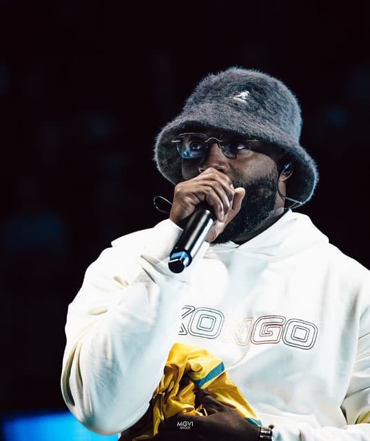 Gradur profile