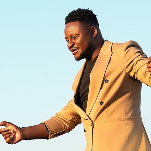 Matias Damásio artist profile image