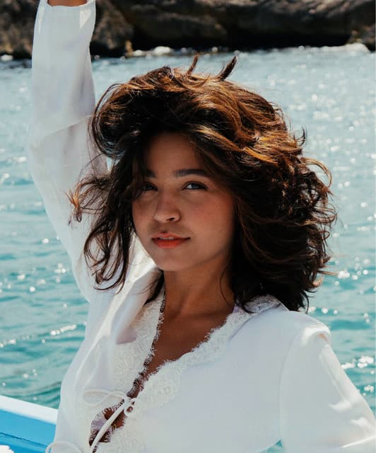 Mari Froes artist profile image