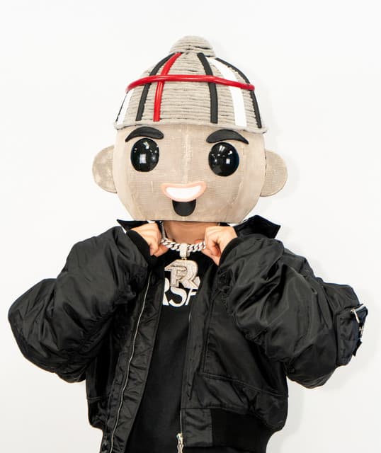 Chuyin artist profile image