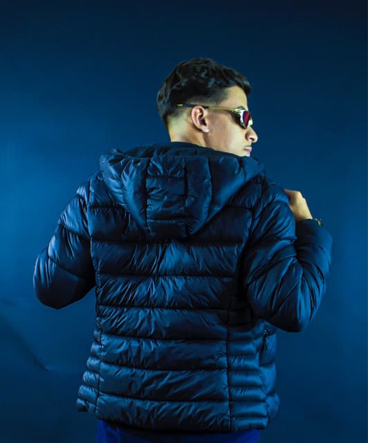 Vitu Único artist profile image