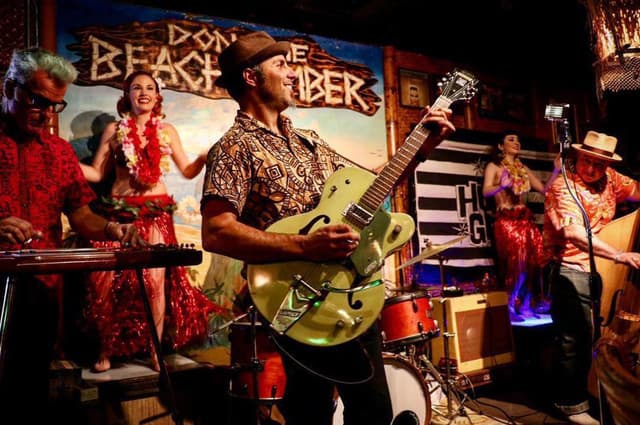 The Hula Girls artist profile image