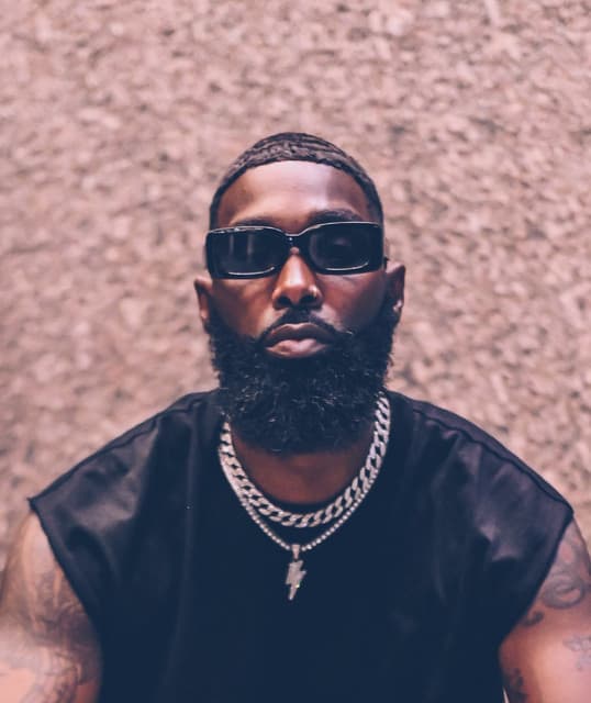 Kennis Clark artist profile image