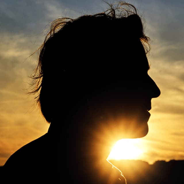 Thomas Dutronc artist profile image