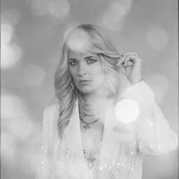 Elles Bailey's artist profile image