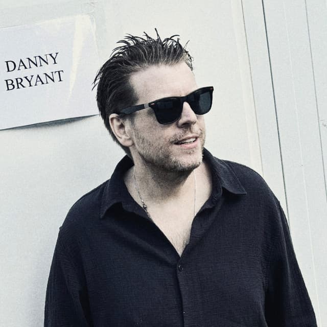 Danny Bryant artist profile image