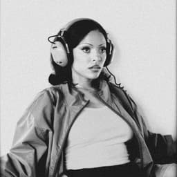 Samara Cyn's artist profile image