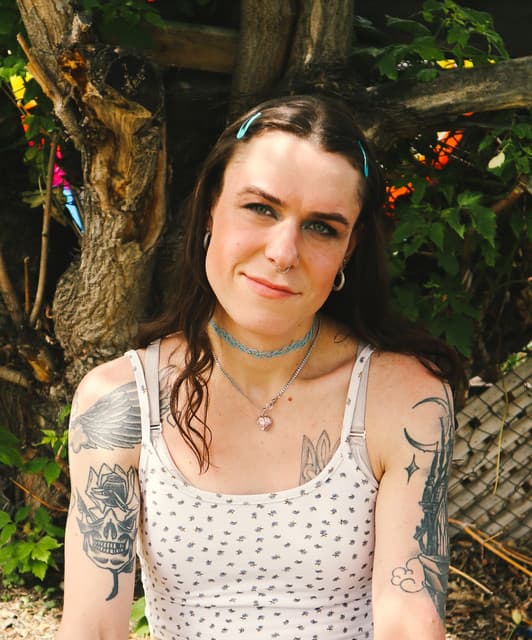 Chloe Stankowski artist profile image