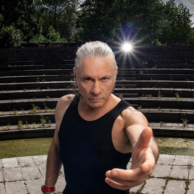 Bruce Dickinson artist profile image