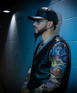 Yandel's artist profile image