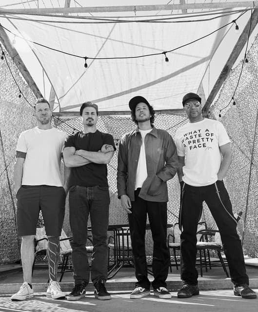 Rage Against The Machine's artist profile image
