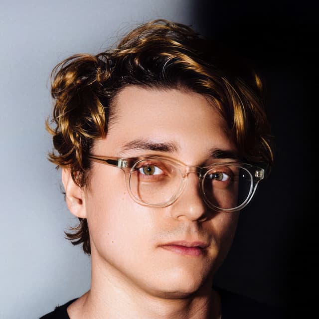 Elliot Moss's artist profile image