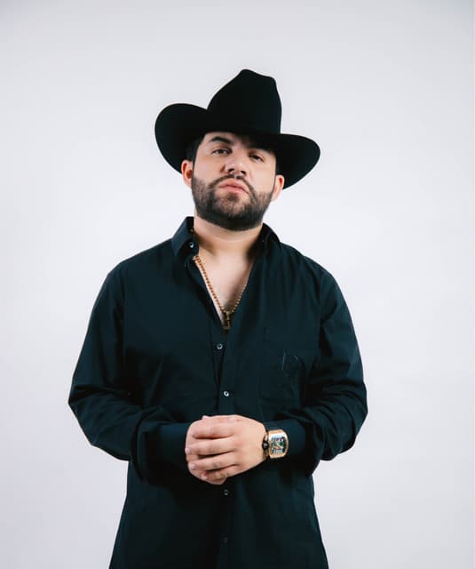 Luis R Conriquez's artist profile image