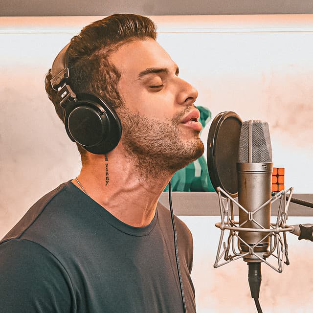 Avine Vinny artist profile image