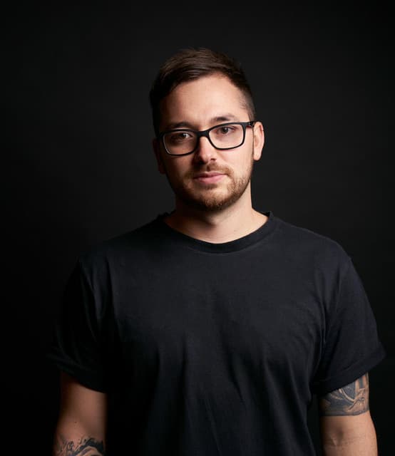 Iglesias artist profile image