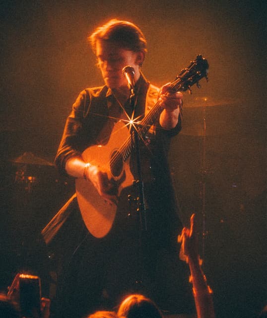 Tom Abisgold's artist profile image