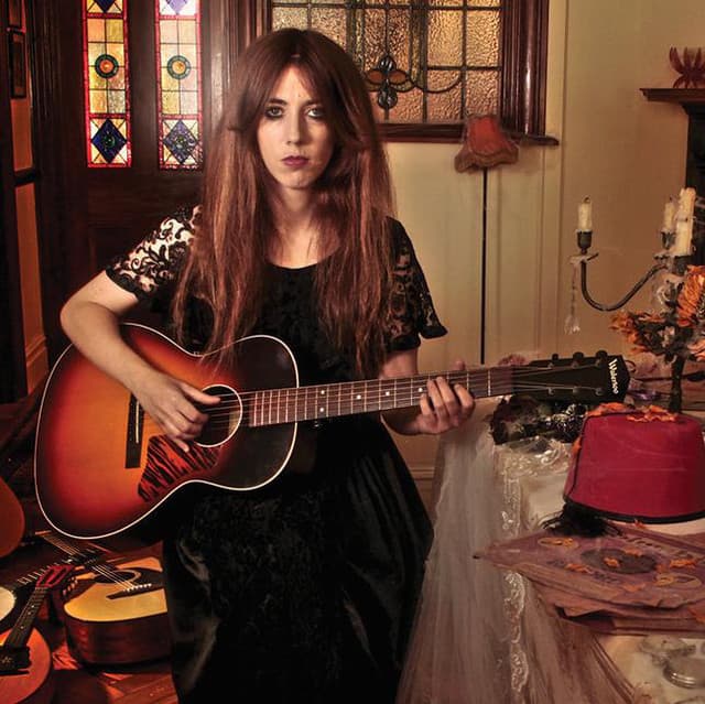 Gwenifer Raymond artist profile image