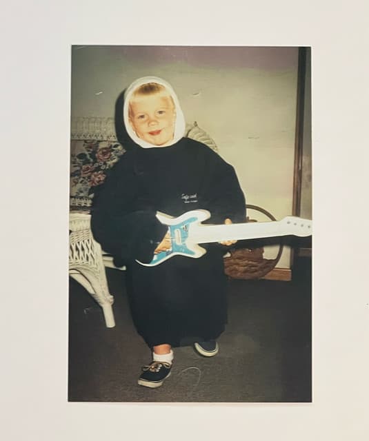 Sean Kennedy artist profile image