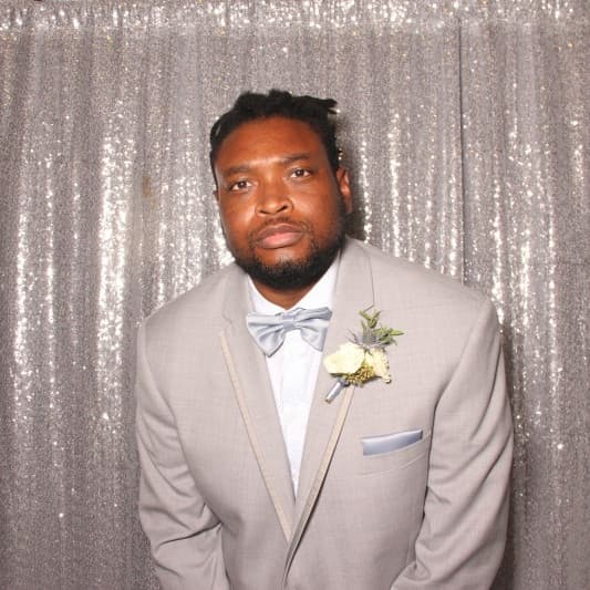 Justin Golden artist profile image