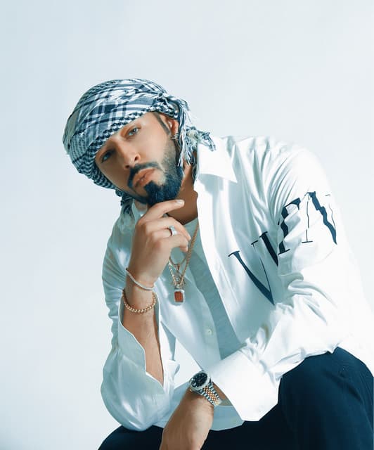 L'OMARI artist profile image