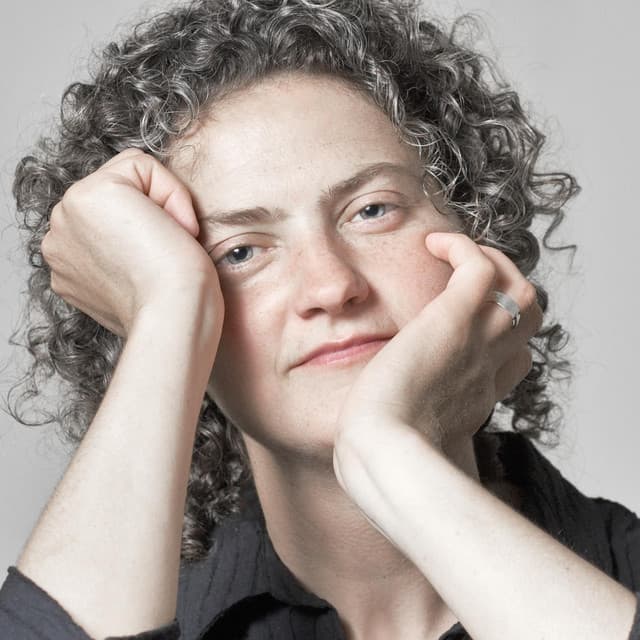 Sara Thomsen artist profile image
