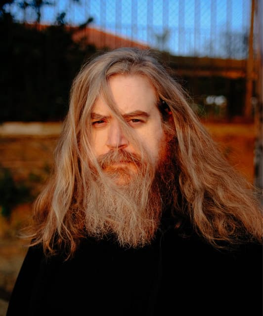 Daniel Knox artist profile image