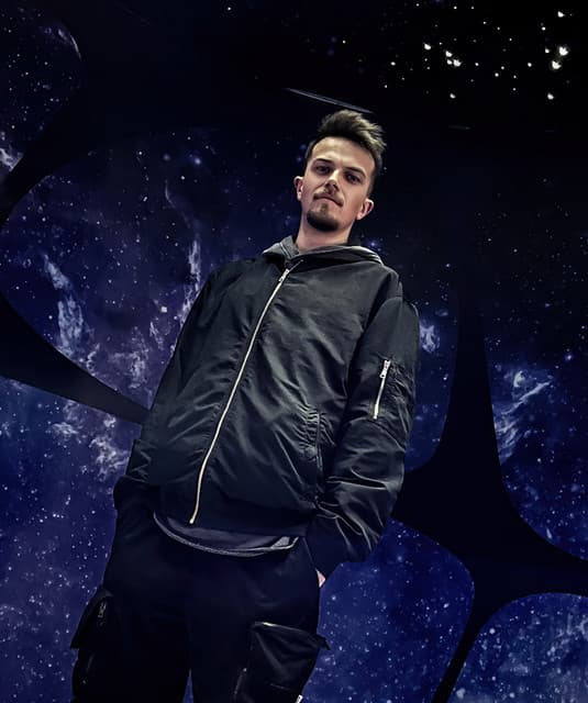 Vortek's profile