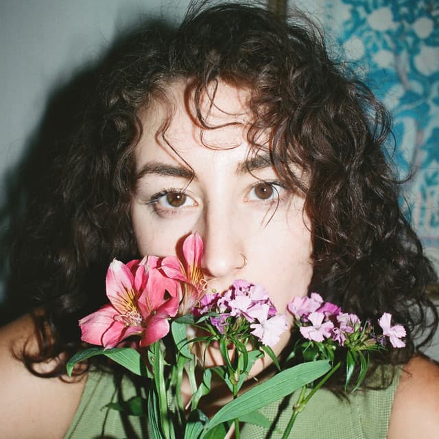 MAYA LUCIA artist profile image