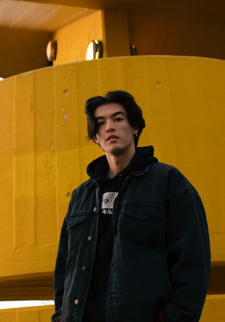 Charlie Sparks (UK) artist profile image