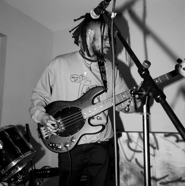 Mr Floyd Larry artist profile image