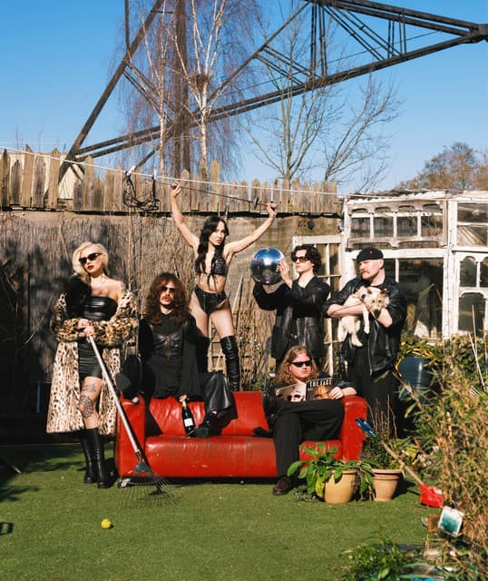 Jools's artist profile image