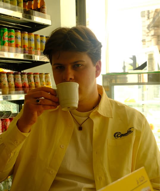 Robbie Doherty artist profile