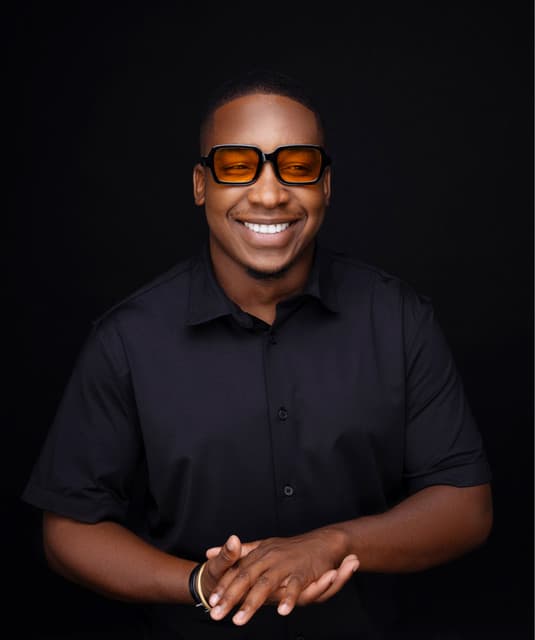 Mac lopez artist profile image