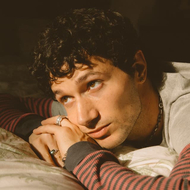 Jeremy Zucker artist profile